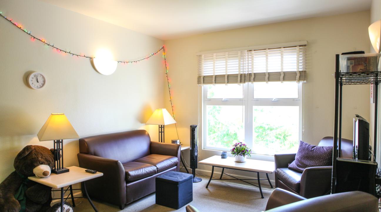 Beauj Living Room